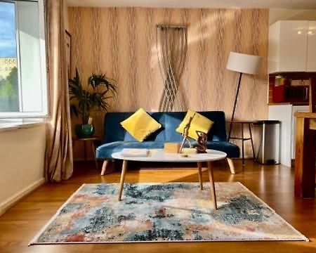 Great 2 Bedrooms Apartment 15 Mins From The Centre Londen Buitenkant foto