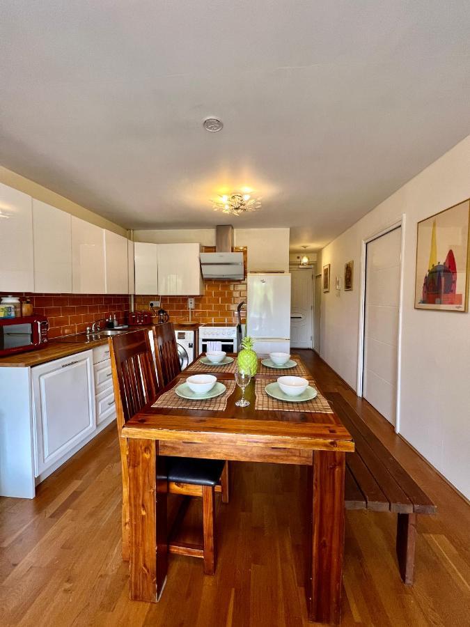 Great 2 Bedrooms Apartment 15 Mins From The Centre Londen Buitenkant foto