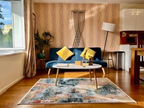 Great 2 Bedrooms Apartment 15 Mins From The Centre Londen Buitenkant foto